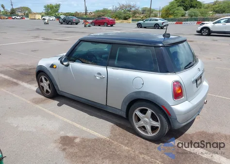 2009 Mini Cooper из США, поврежденный, VIN WMWMF33599TT69778
